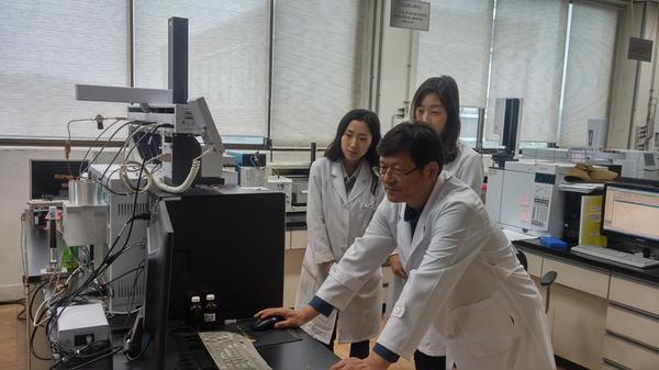 낙동강서 마이크로시스틴 검출&hellip; 창원시 수돗물은 안전하다 낙동강서 마이크로시스틴 검출… 창원시 수돗물은 안전하다 (1).jpg