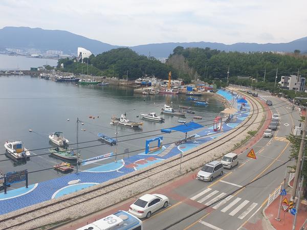 창원시, 진해구 행암마을 해양친수 특화공간 탈바꿈창원시, 진해구 행암마을 해양친수 특화공간 탈바꿈.jpg