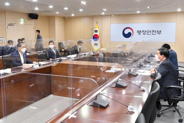 허성무 창원시장 &ldquo;행안부가 특례시 지원 직접 나설 것&rdquo;.허성무 창원시장 “행안부가 특례시 지원 직접 나설 것”.jpg