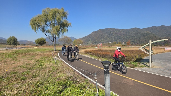 봄바람 휘날리며~ 낙동강 자전거길 달려보자 